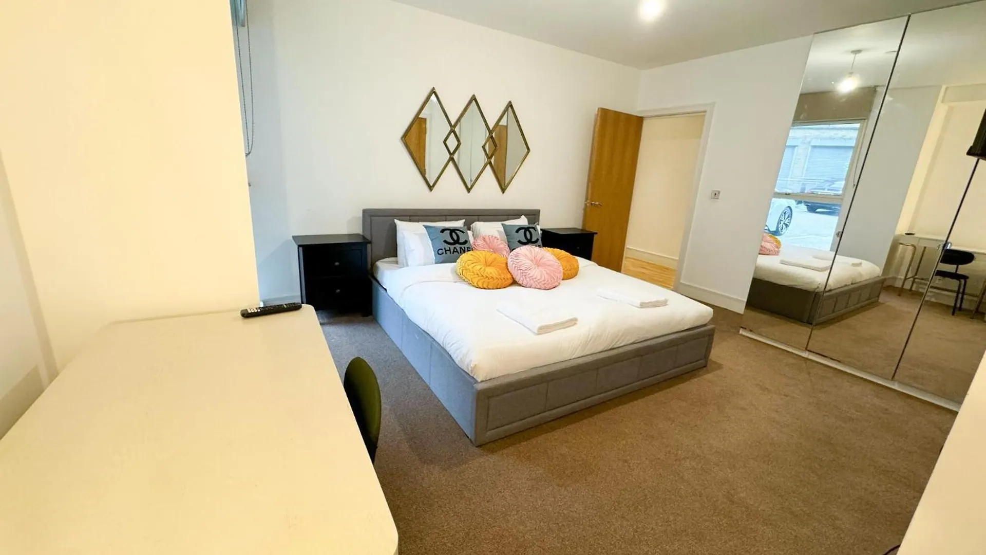 The Grange Apartment London 0*,